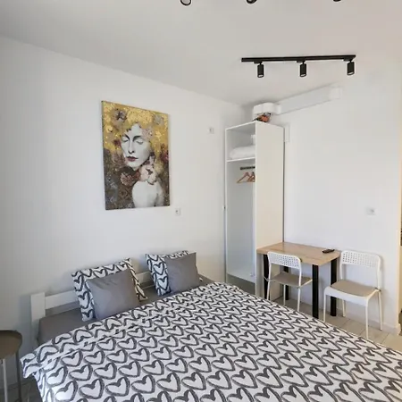 West Modern Lägenhet Warszawa