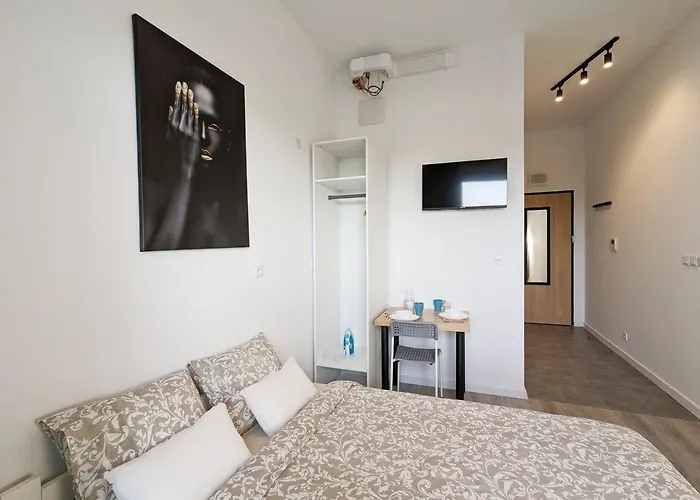 West Modern Apartment Warsaw